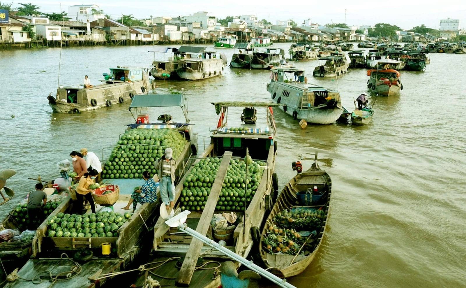mercado-flotante-de-cai-rang